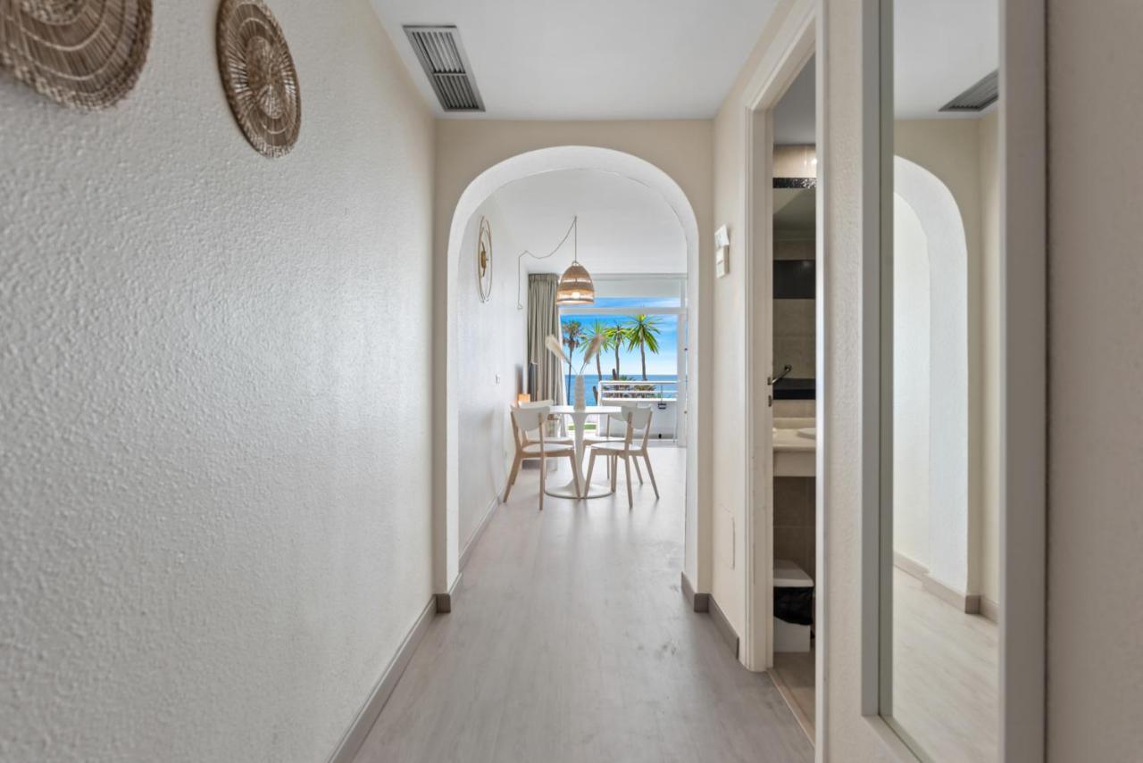 Frontline Beach Apartment Miraflores Sitio de Calahonda Esterno foto