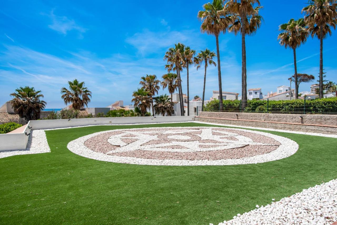 Frontline Beach Apartment Miraflores Sitio de Calahonda Esterno foto